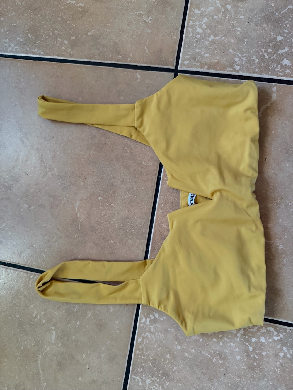 Reformation swim bundle - Picture 4 of 9